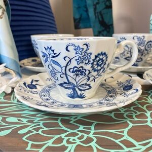 Vintage J & G MEAKIN Blue Nordic one Cup & Saucer English Ironstone Blue Onion